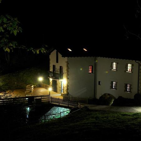 Capitan Tximista Hostel Hondarribia Luaran gambar